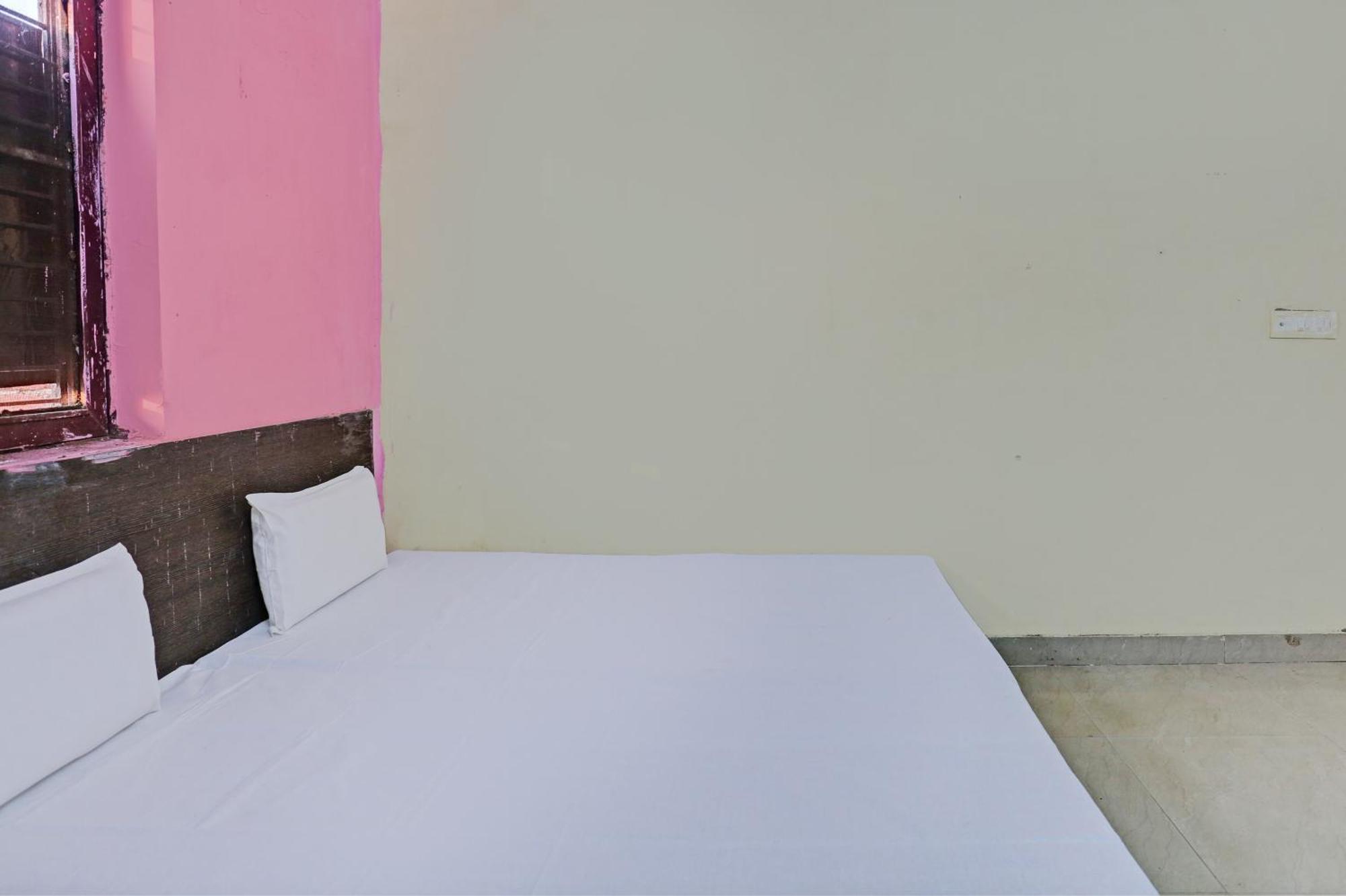 Hotel O Kamla Banquet Hall Moradabad Esterno foto