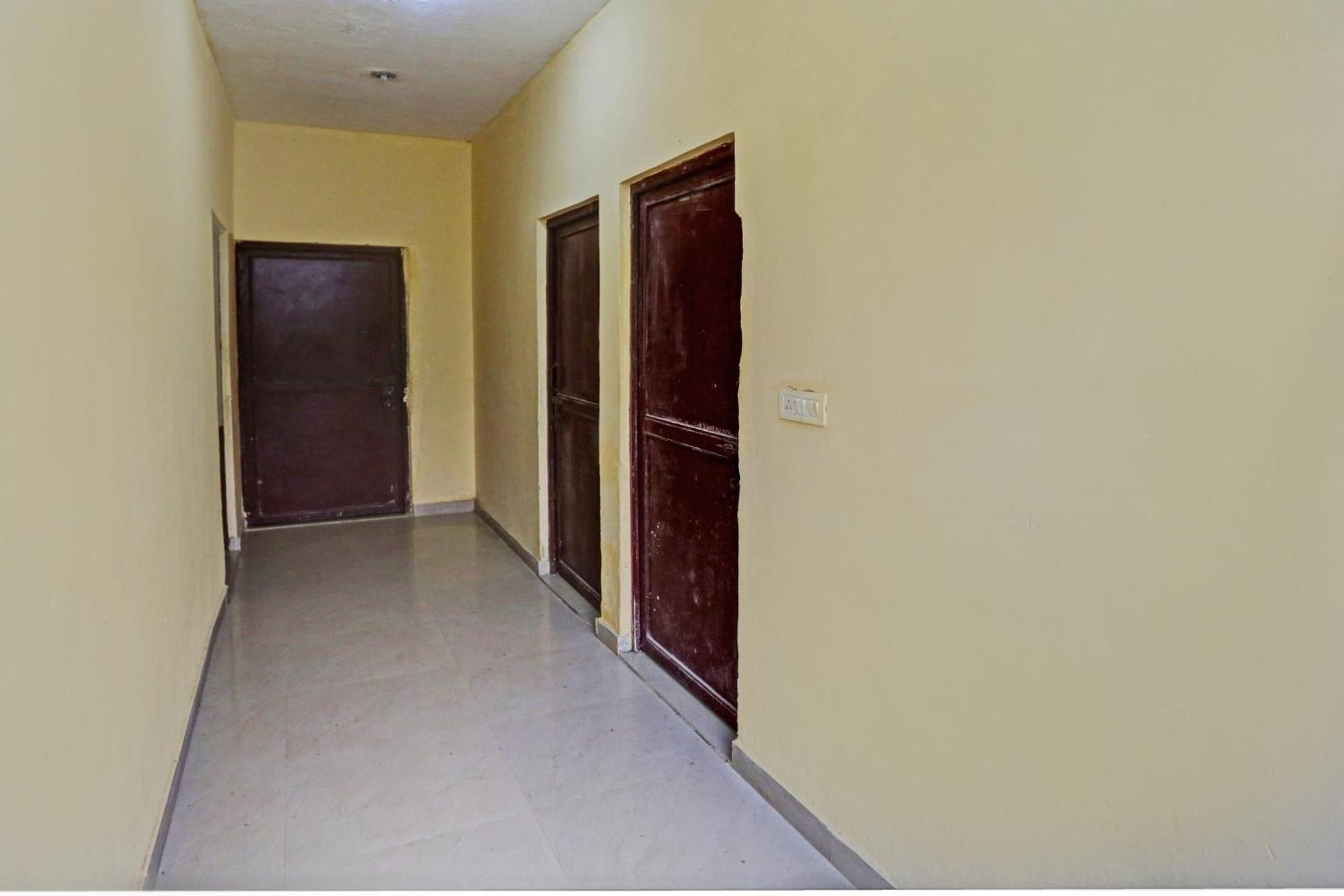 Hotel O Kamla Banquet Hall Moradabad Esterno foto